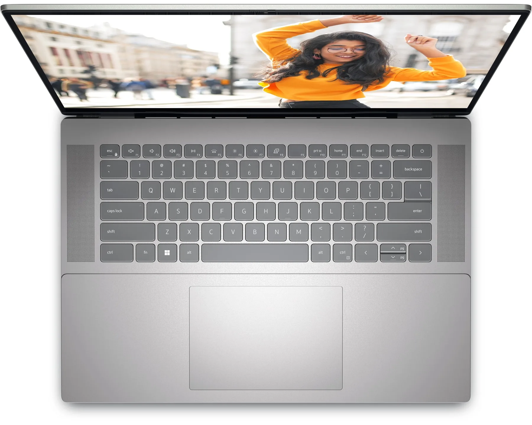 Laptop Dell Inspiron 16 5620 - Bàn phím và touchpad